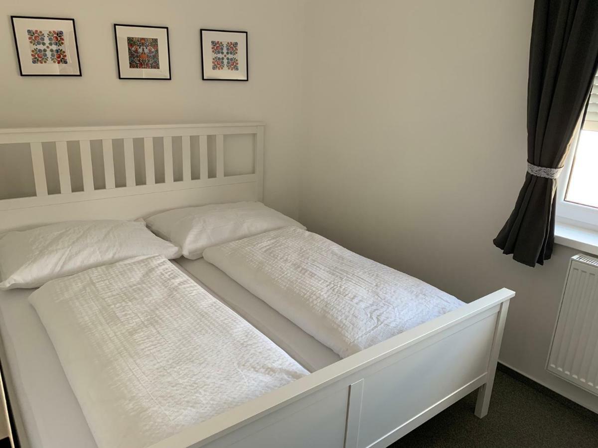 Mikulov Inn - Apartments Slunce Zewnętrze zdjęcie